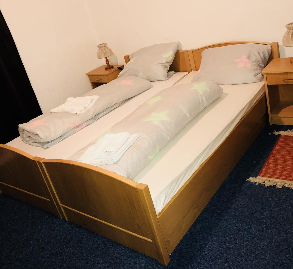 Pension Wasunger Tor Майнинген Экстерьер фото